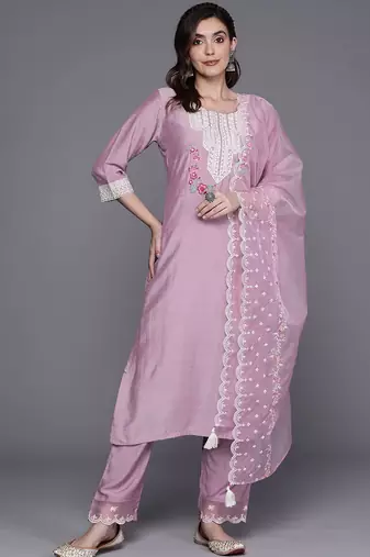 Floral Embroidered Regular Thread Work Kurta With Trousers & Dupatta