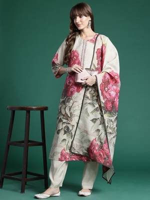 Floral Printed Regular Kurta with Trousers & Dupatta 7