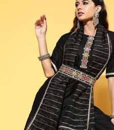 Deep Black Yoke Design Kurta with Solid Trousers