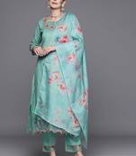 Floral Embroidered Panelled Thread Work Pure Cotton Kurta With Trousers & Dupatta