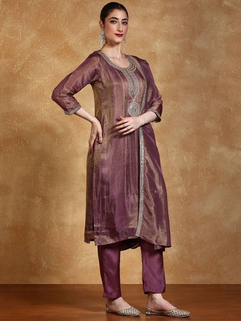 Women Floral Embroidered Kurta with Trousers & Dupatta