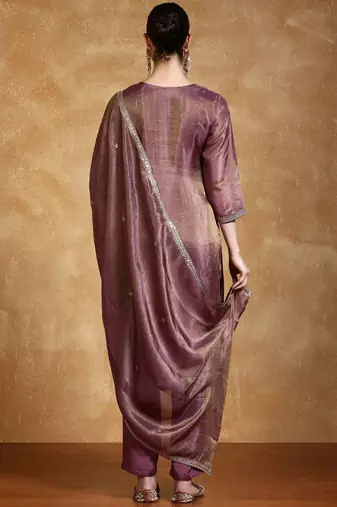 Women Floral Embroidered Kurta with Trousers & Dupatta
