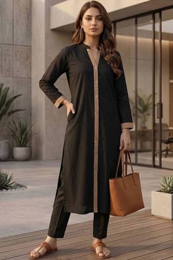 Women Regular Kurta with Trousers