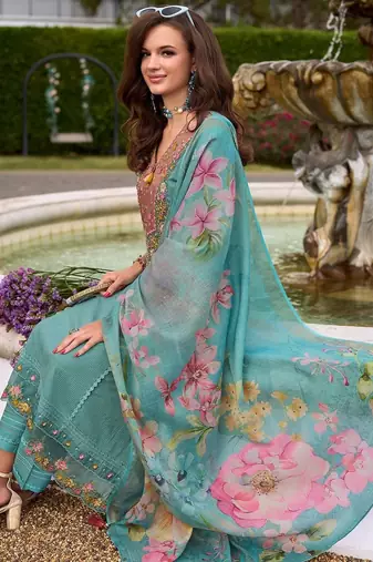 Women Embroidered Thread Work  Cotton Kurta with Trousers & With Dupatta