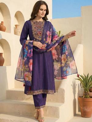 Women Floral Embroidered Panelled Sequinned Kurta with Trousers & With Dupatta 1