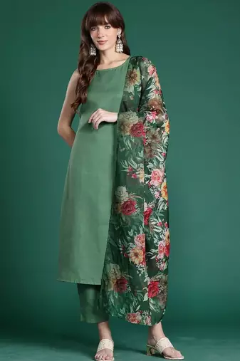Women Floral Regular Kurta with Trousers & With Dupatta