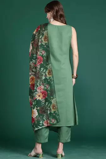 Women Floral Regular Kurta with Trousers & With Dupatta