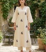 Women Ethnic Motifs Embroidered Regular Thread Work Pure Cotton Kurta with Trousers