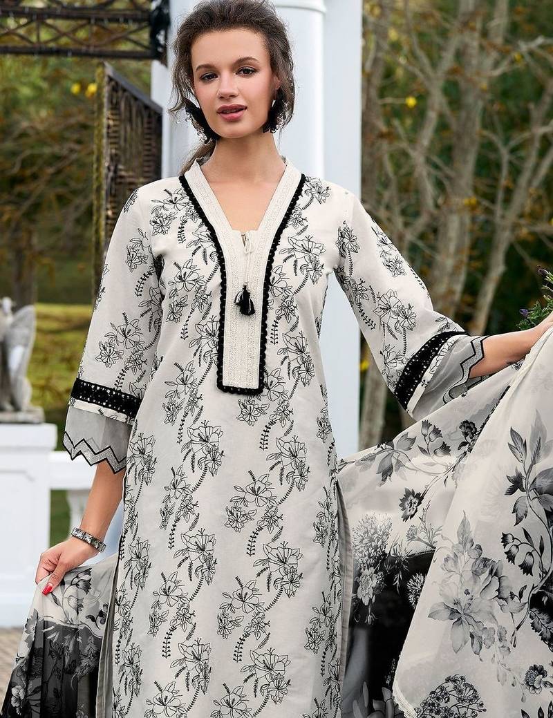 Women Floral Printed Regular Pure Cotton Kurta with Trousers & With Dupatta