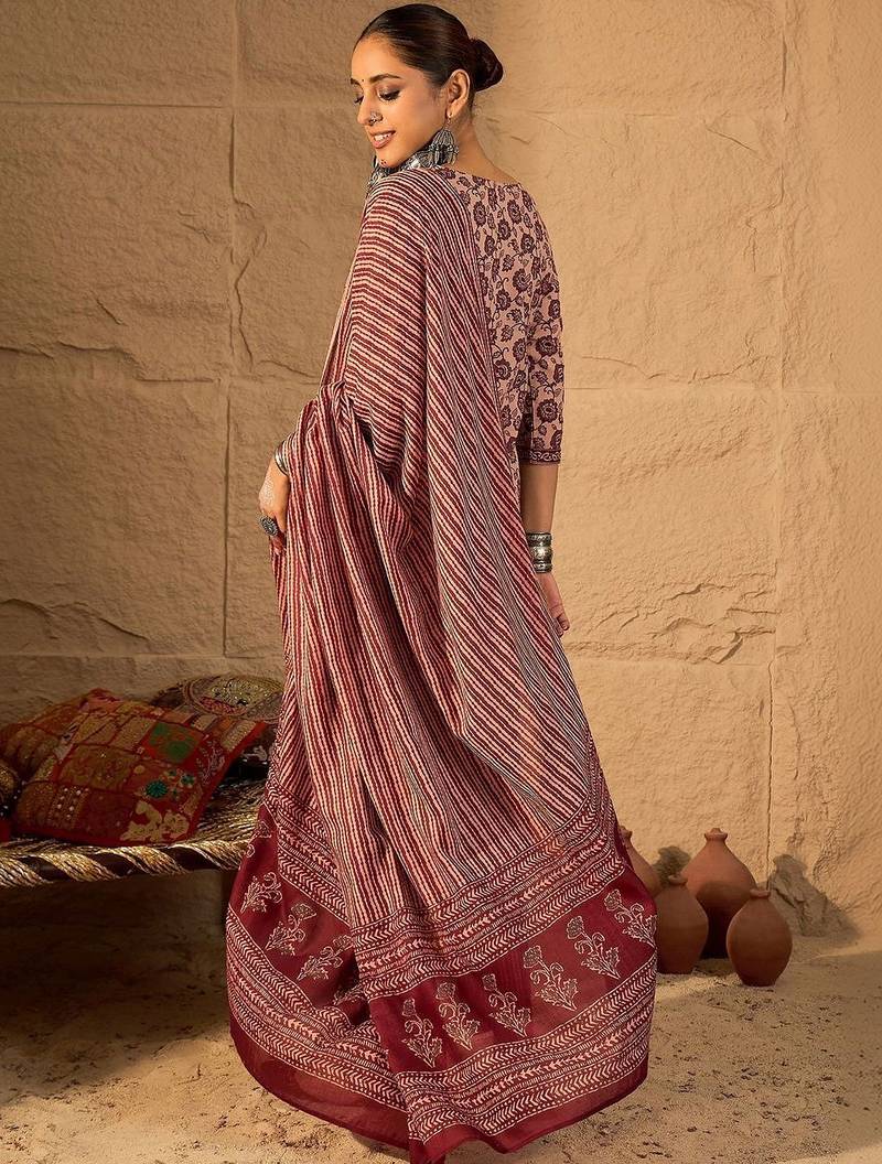 Women Floral Printed Regular Pure Cotton Kurta with Trousers & With Dupatta