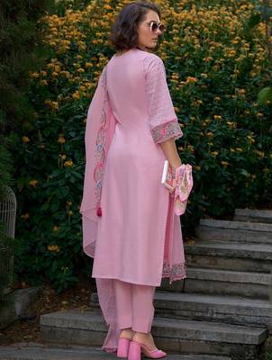 Women Floral Embroidered Regular Thread Work Pure Cotton Kurta with Trousers & With Dupatta 6
