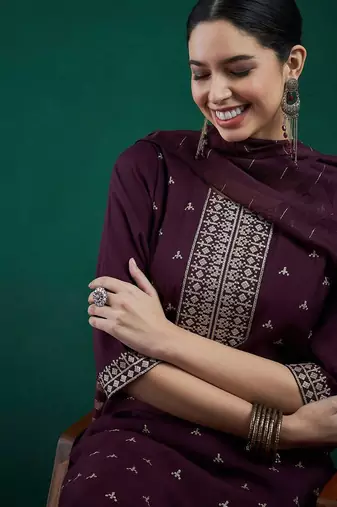 Ethnic Embroidered Sequinned Chanderi Silk Kurta with Trousers & Dupatta