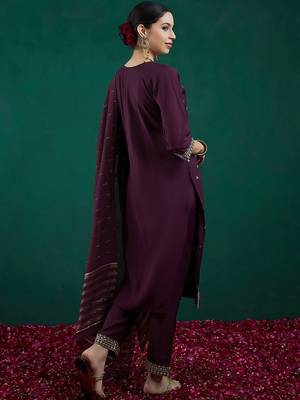 Ethnic Embroidered Sequinned Chanderi Silk Kurta with Trousers & Dupatta 5