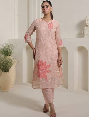 Floral Embroidered Thread Work Organza Straight Kurta With Trousers & Dupatta 3