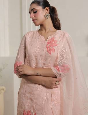 Floral Embroidered Thread Work Organza Straight Kurta With Trousers & Dupatta 7