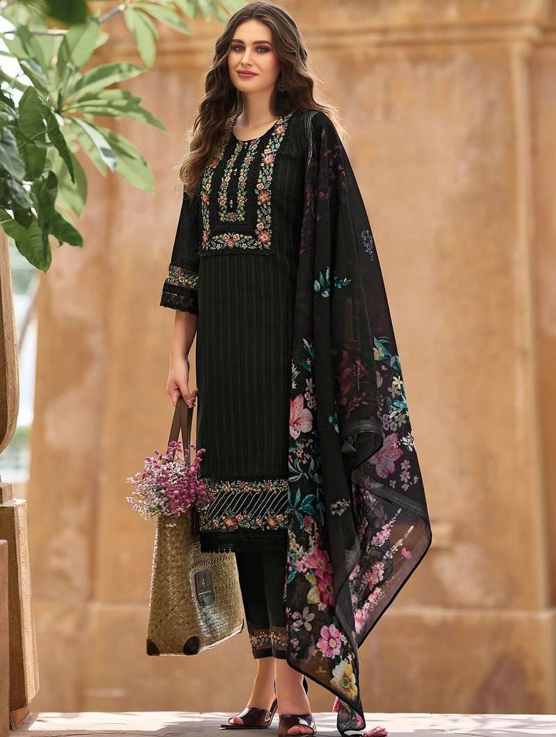 Women Floral Embroidered Regular Thread Work Linen Kurta with Trousers & With Dupatta