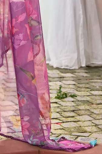 Women Floral Embroidered Panelled Thread Work Kurta with Trousers & With Dupatta