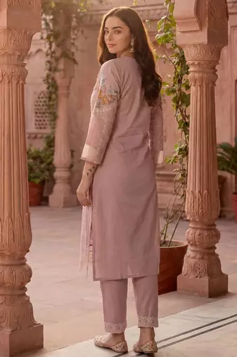 Women Floral Embroidered Regular Sequinned Pure Cotton Kurta with Trousers & With Dupatta