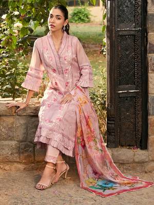 Women Floral Embroidered Panelled Thread Work Kurta with Trousers & With Dupatta 1