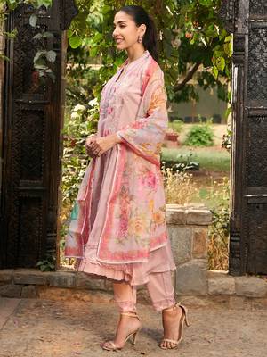 Women Floral Embroidered Panelled Thread Work Kurta with Trousers & With Dupatta 3