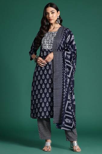 Ethnic Motifs Printed Thread Work Kurta with Trousers & With Dupatta