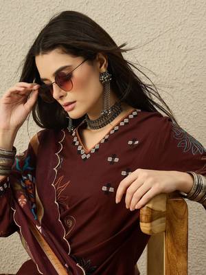 Women Ethnic Motifs Printed Regular Thread Work Kurta with Trousers & With Dupatta 2