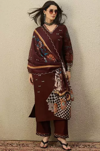 Women Ethnic Motifs Printed Regular Thread Work Kurta with Trousers & With Dupatta