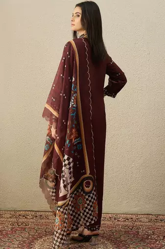 Women Ethnic Motifs Printed Regular Thread Work Kurta with Trousers & With Dupatta