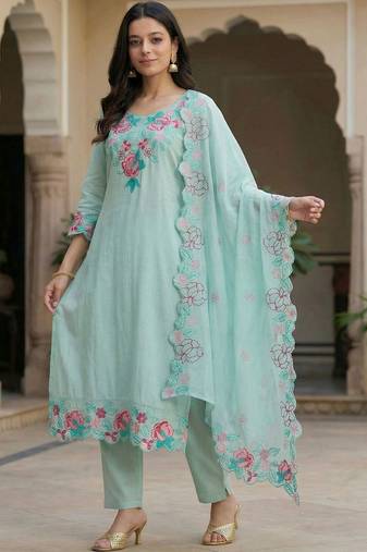Women Floral Embroidered Regular Thread Work Pure Cotton Kurta with Trousers & With Dupatta