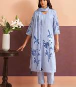 Women Floral Printed Regular Patchwork Linen Kurta with Trousers & With Dupatta