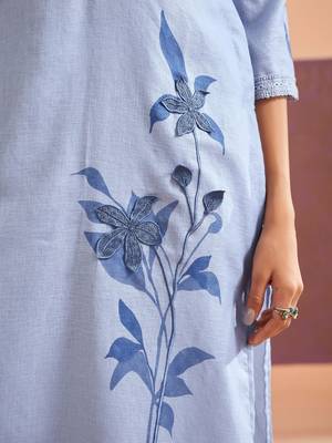 Women Floral Printed Regular Patchwork Linen Kurta with Trousers & With Dupatta 6