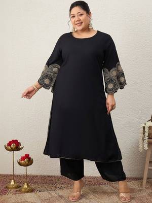 Plus Size Ethnic Motifs Embroidered Regular Kurta with Trousers & With Dupatta 4