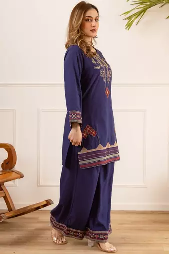 Women Ethnic Motifs Embroidered Regular Thread Work Kurta with Palazzos