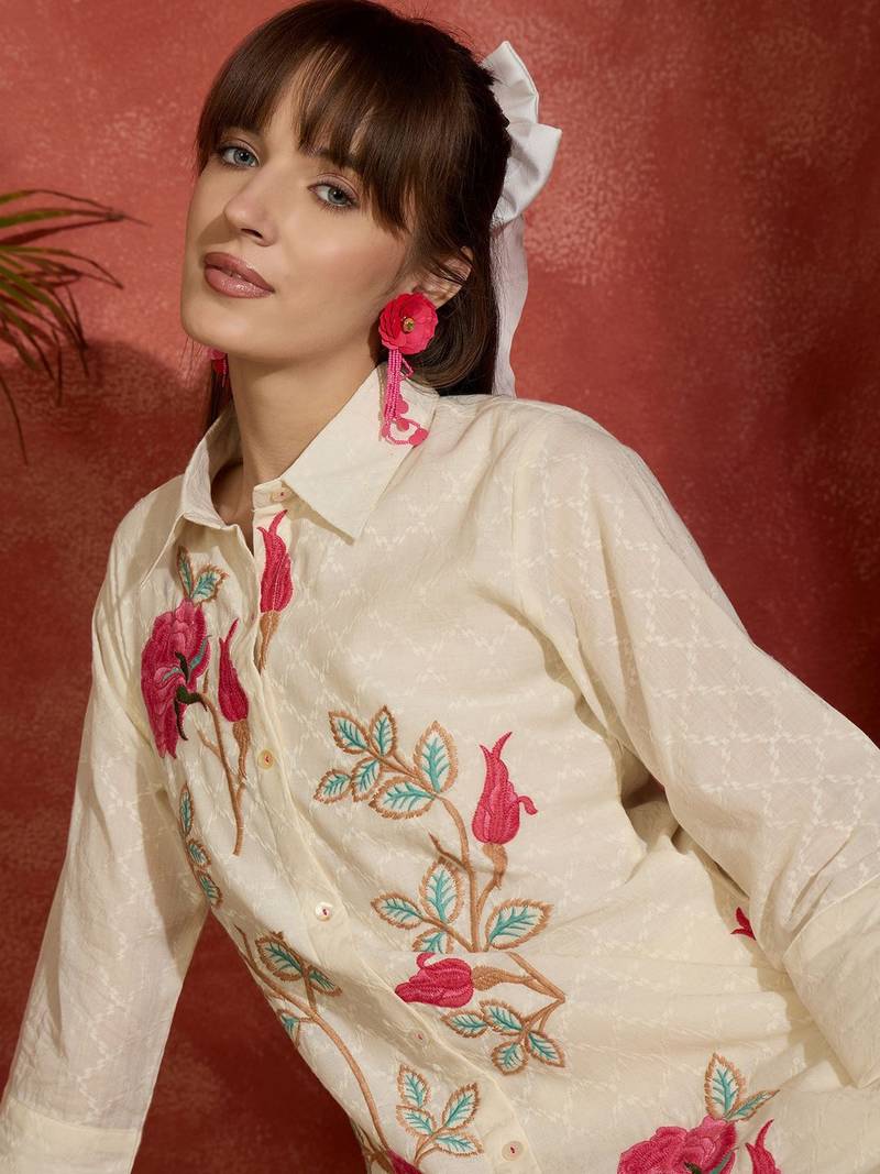 Women Floral Embroidered Regular Thread Work Pure Cotton Kurta with Trousers