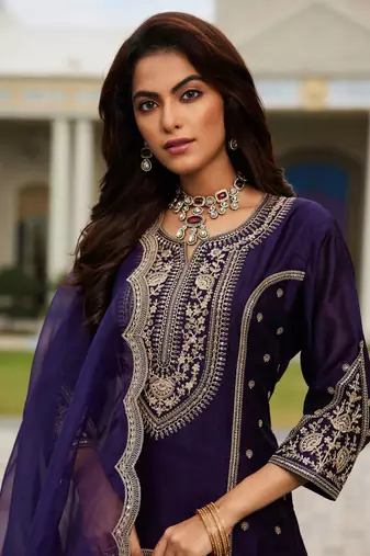 Women Ethnic Motifs Embroidered Panelled Kurta with Trousers & With Dupatta