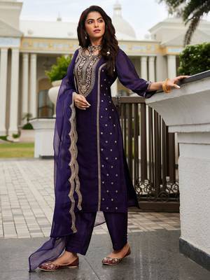 Women Ethnic Motifs Embroidered Panelled Kurta with Trousers & With Dupatta 3