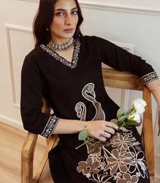 Women Embroidered Regular Beads and Stones Kurta with Trousers