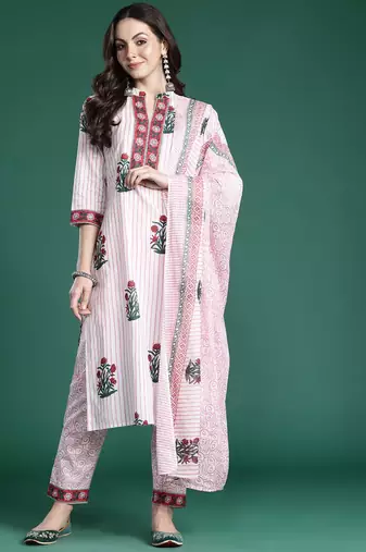 Floral Printed Pure Cotton Kurta with Trousers & With Dupatta