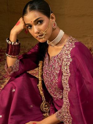 Floral Embroidered Sequinned Liva Kurta with Trousers & Dupatta 2
