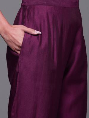 Floral Embroidered Sequinned Liva Kurta with Trousers & Dupatta 4
