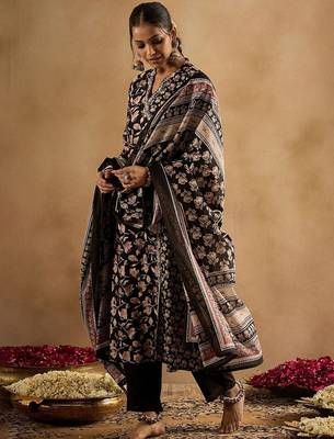 Floral Printed Angrakha Pure Cotton A-Line Kurta With Trousers & Dupatta 5
