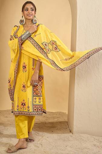 Ethnic Motifs Printed V-Neck Pure Cotton Straight Kurta With Trousers & Dupatta
