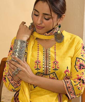 Ethnic Motifs Printed V-Neck Pure Cotton Straight Kurta With Trousers & Dupatta 3