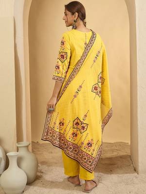 Ethnic Motifs Printed V-Neck Pure Cotton Straight Kurta With Trousers & Dupatta 5
