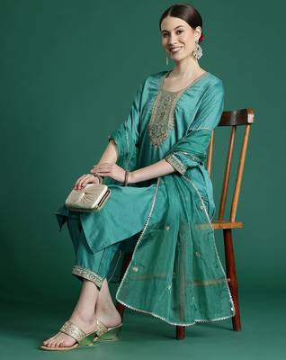 Ethnic Motifs Yoke Design Thread Work Kurta With Trousers & Dupatta 1