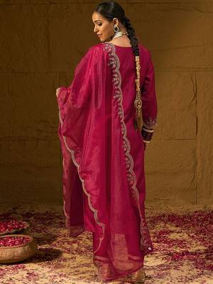 Floral Embroidered Sweetheart Neck Straight Kurta With Trousers & Dupatta 4