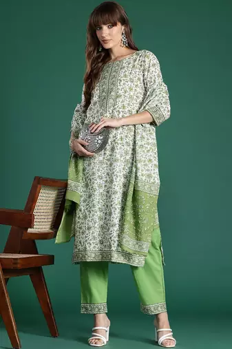 Women Floral Printed Pure Cotton Kurta with Trousers & With Dupatta