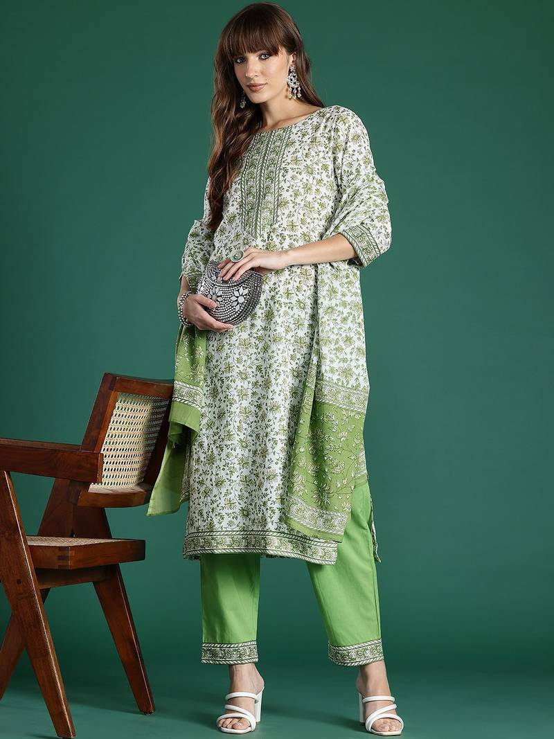 Women Floral Printed Pure Cotton Kurta with Trousers & With Dupatta