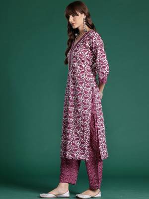 Women Ethnic Motifs Printed Regular Pure Cotton Kurta with Trousers 4