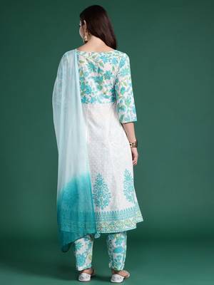 Women Floral Printed Regular Pure Cotton Kurta Set 7